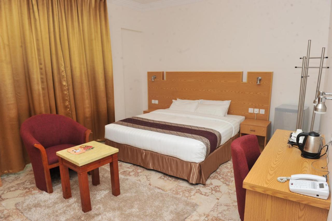 Al Reef Hotel 무스카트 외부 사진