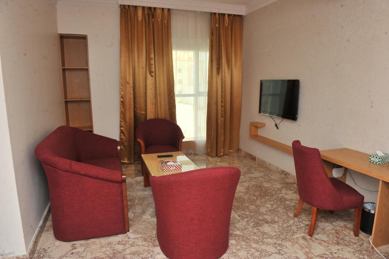 Al Reef Hotel 무스카트 외부 사진