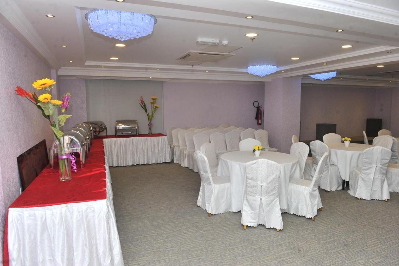 Al Reef Hotel 무스카트 외부 사진