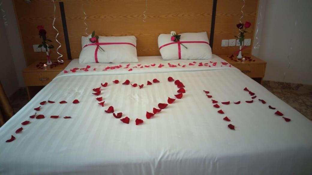 Al Reef Hotel 무스카트 외부 사진